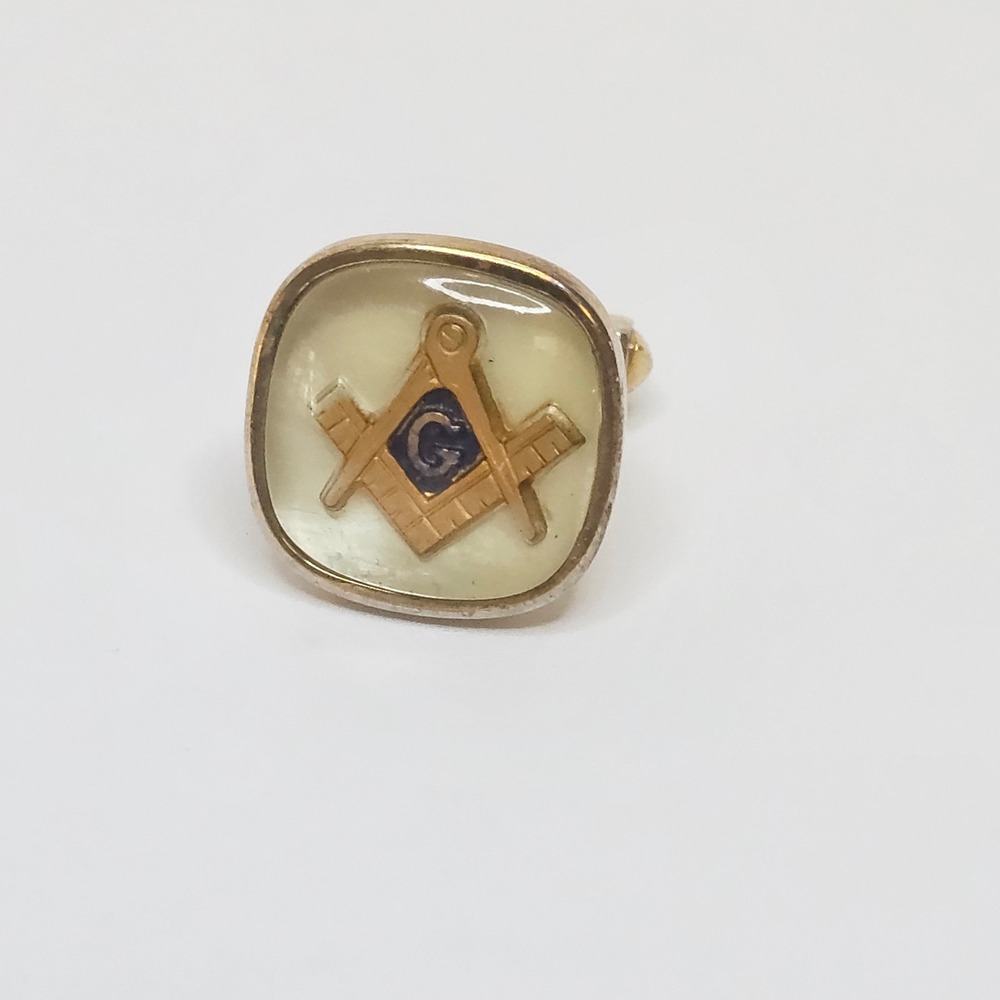 Vintage Anson Masonic Mother of Pearl Gold Tone Single Cufflink G Square Compass